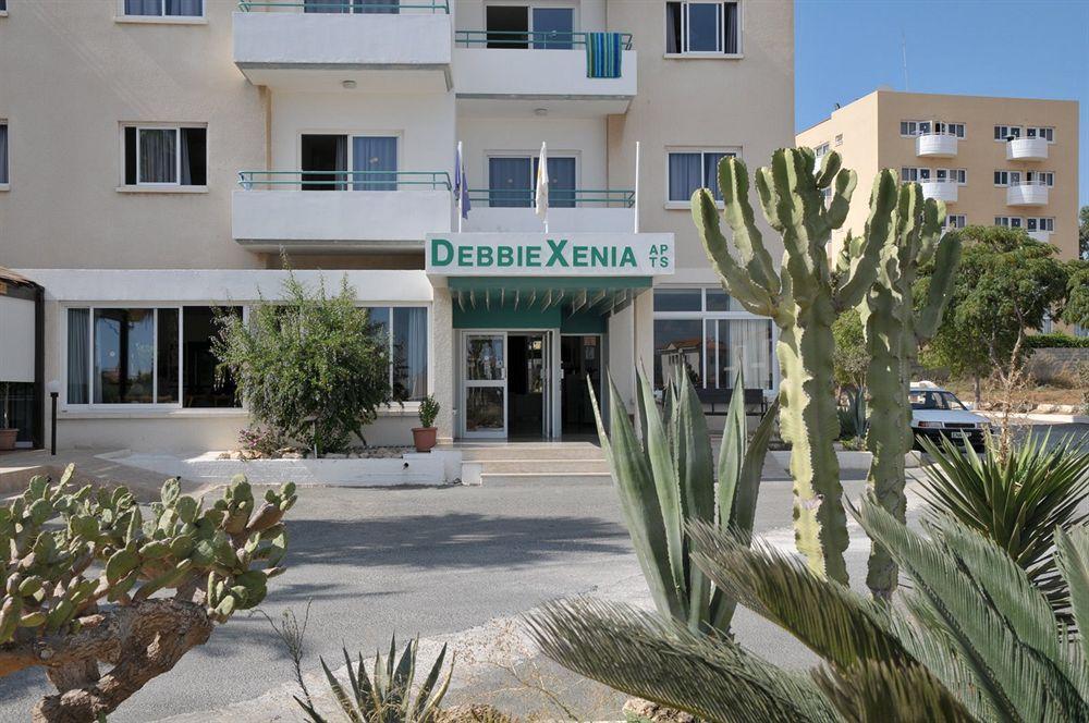 Debbiexenia Hotel Apartments Paralimni Exterior photo